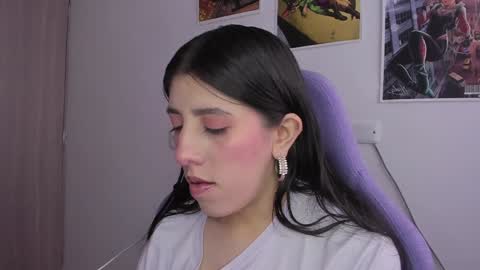 Snapshot of bunnyy09 chatting on 01-25-25, 04:57 Jess online show from 01-25-25, 04:57