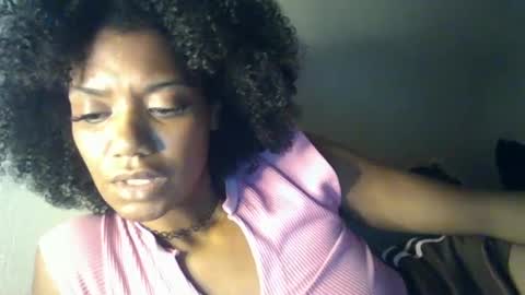 Snapshot of bunnyy_tharider25 chatting on 09-30-25, 02:05 Bunny online show from 09-30-25, 02:05