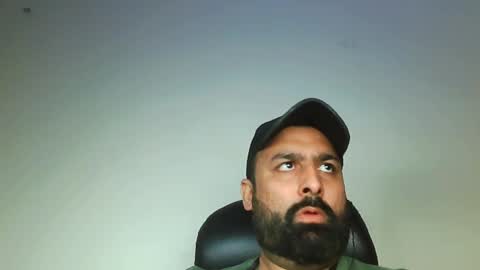 Hairy Arabian online show from 02-08-25, 04:57