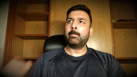 Hairy Arabian online show from 11-03-25, 03:19