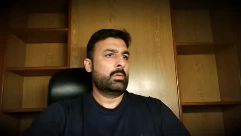 Hairy Arabian online show from 11-17-25, 04:29