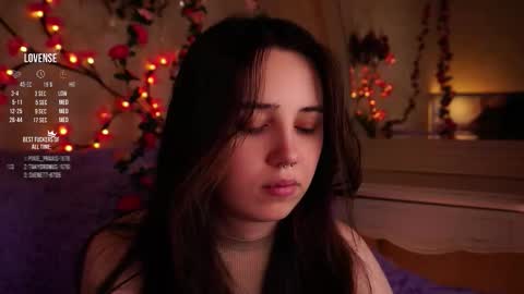 Jessica online show from 10-31-25, 04:24