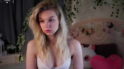 Jessica online show from 11-03-25, 02:18