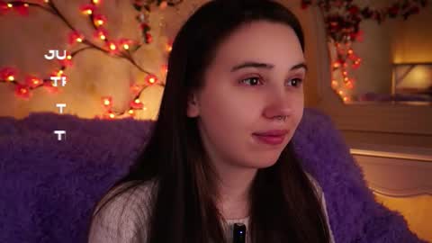 Jessica online show from 11-22-25, 03:27