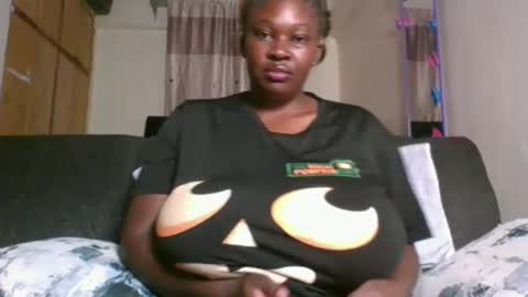 Snapshot of burstysasha chatting on 05-16-26, 01:13 burstysasha online show from 05-16-26, 01:13