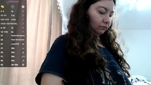 Emma online show from 05-09-26, 10:09