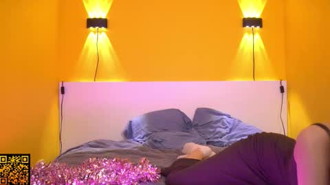 butteflai online show from 11-12-25, 05:24