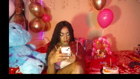 butterfly_rouse online show from 11-08-25, 05:29