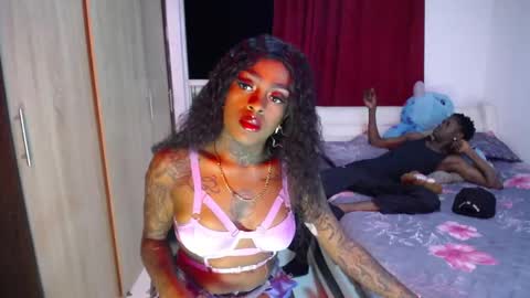 butterfly_rouse online show from 12-17-25, 01:00