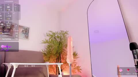 butterflyy1 online show from 12-08-24, 12:40