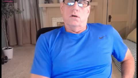 Miles online show from 10-04-25, 12:25