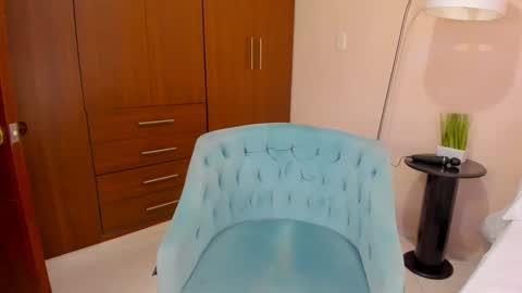 Snapshot of buunnyyhot chatting on 03-03-25, 02:37 Rosse online show from 03-03-25, 02:37