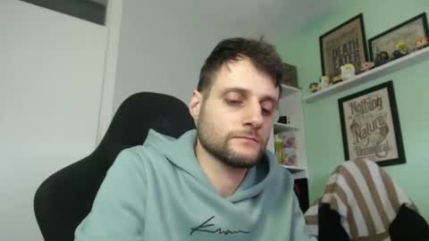 Snapshot of bwc5000 chatting on 02-05-26, 01:05 bwc5000 online show from 02-05-26, 01:05