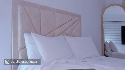    online show from 04-16-26, 03:07