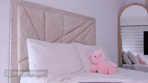    online show from 06-30-26, 01:06