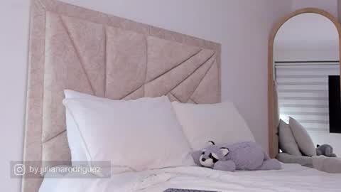    online show from 07-27-26, 02:40