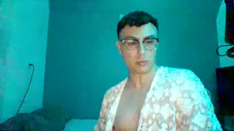 byegay online show from 12-01-25, 08:08