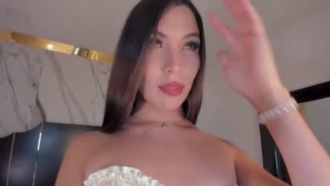 bylie_hills online show from 06-17-26, 10:00