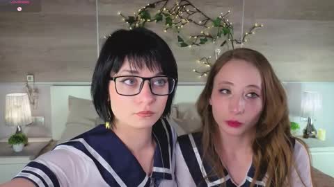 Hi everyoneim Mayglad to see you online show from 10-12-25, 03:11