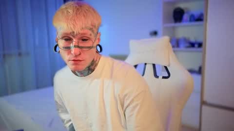 c10h15on online show from 01-10-26, 01:13