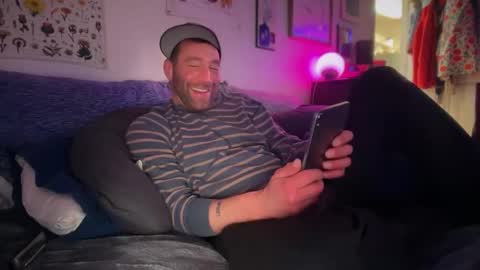 c2cmee online show from 04-23-26, 07:09