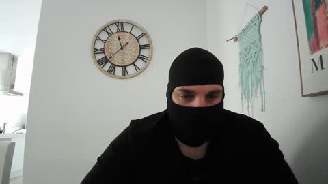 Snapshot of c66752837 chatting on 05-11-26, 09:37 clark kent online show from 05-11-26, 09:37