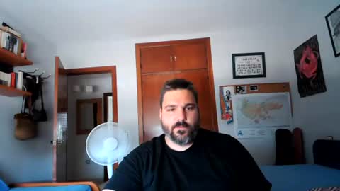 Snapshot of c66752837 chatting on 06-16-26, 11:35 clark kent online show from 06-16-26, 11:35