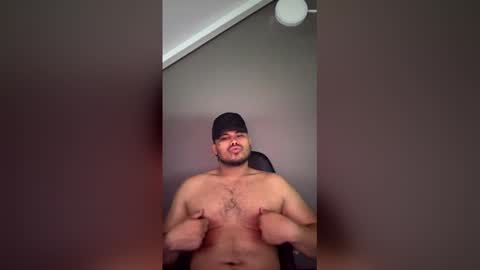 Snapshot of caballero_____ chatting on 04-21-26, 03:46 INSTAGRAM CABALLERO 1998 online show from 04-21-26, 03:46