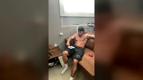 Snapshot of cadenhunterr chatting on 07-17-26, 03:39 cadenhunterr online show from 07-17-26, 03:39