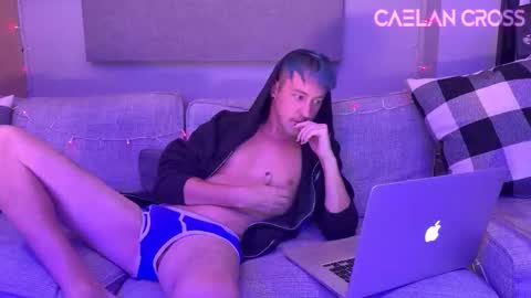 Snapshot of caelancross chatting on 09-22-25, 07:49 Caelan Cross online show from 09-22-25, 07:49