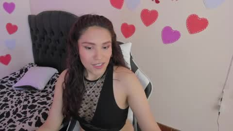 Snapshot of caelisse_cb chatting on 06-03-26, 05:18 caelisse_cb online show from 06-03-26, 05:18