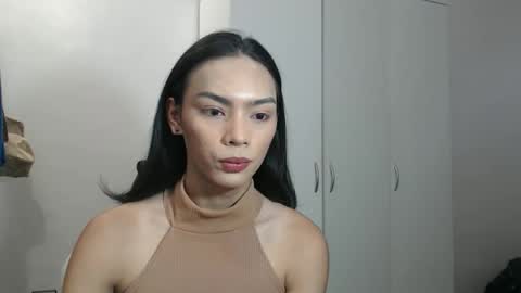 caitessa_bellemoir online show from 12-15-25, 08:07