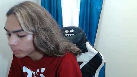 caitessa_bellemoir online show from 04-02-26, 07:17