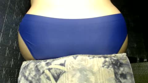 Snapshot of caitessa_bellemoir chatting on 06-09-26, 01:45 caitessa_bellemoir online show from 06-09-26, 01:45