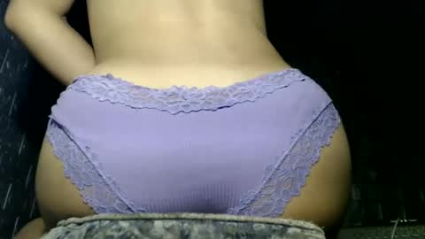 Snapshot of caitessa_bellemoir chatting on 06-25-26, 05:12 caitessa_bellemoir online show from 06-25-26, 05:12