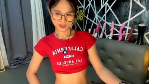C A I T L Y N online show from 07-28-26, 01:45