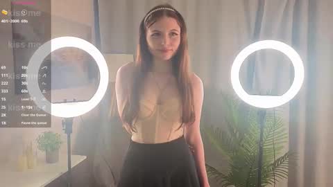 Kate online show from 12-21-25, 04:14