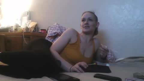 Snapshot of caliibaddie chatting on 03-04-25, 08:57 caliibaddie online show from 03-04-25, 08:57