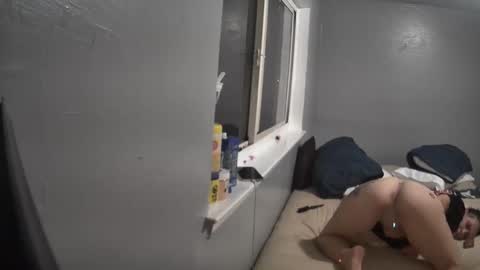 Snapshot of caliibaddie chatting on 10-05-25, 04:44 caliibaddie online show from 10-05-25, 04:44