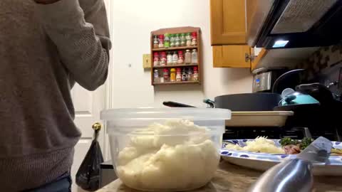 Snapshot of calishop1 chatting on 12-12-24, 04:59 calishop1 online show from 12-12-24, 04:59