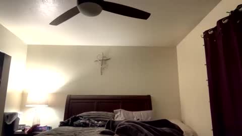 Snapshot of calishop1 chatting on 12-16-24, 12:37 calishop1 online show from 12-16-24, 12:37