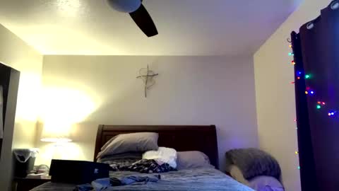 Snapshot of calishop1 chatting on 01-01-25, 07:21 calishop1 online show from 01-01-25, 07:21