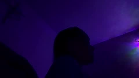 Snapshot of calishop1 chatting on 01-04-25, 05:05 calishop1 online show from 01-04-25, 05:05