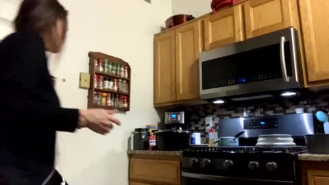 Snapshot of calishop1 chatting on 02-11-25, 04:44 calishop1 online show from 02-11-25, 04:44