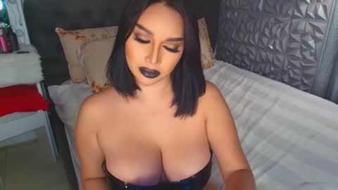 Snapshot of calista_palmer chatting on 02-24-25, 04:26 Miss Jane Commander online show from 02-24-25, 04:26