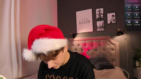 Call me Leo online show from 12-19-24, 05:50