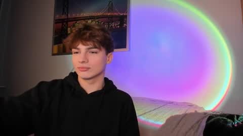 Call me Leo online show from 01-21-25, 02:37