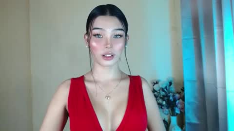 Snapshot of call_me__anna chatting on 02-01-25, 10:44 Anna online show from 02-01-25, 10:44