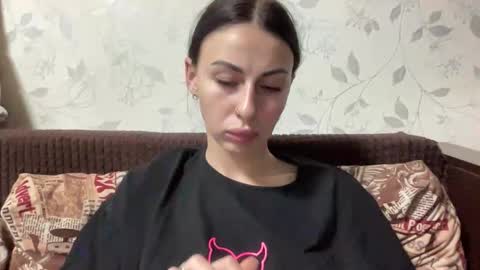 Anna online show from 11-30-25, 07:51