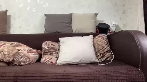 Anna online show from 04-14-26, 08:20